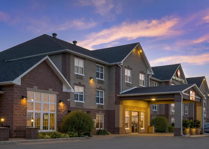 Best Western Plus Grand-Sault Hotel & Suites